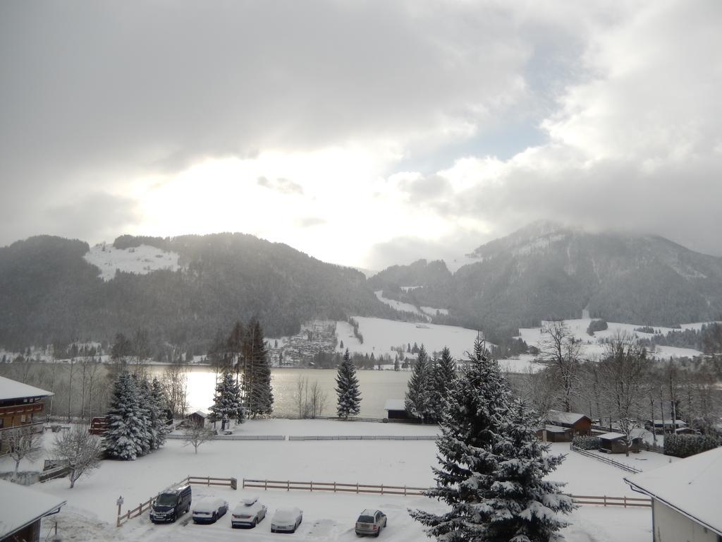 Hotel Garni Bernhard Am See Walchsee Exteriör bild